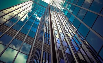 Czy Fronty akrylowe żółkną?