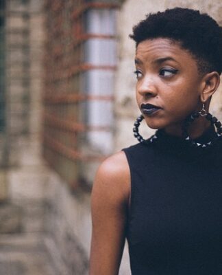 Jaki pierwszy kolczyk do helixa?