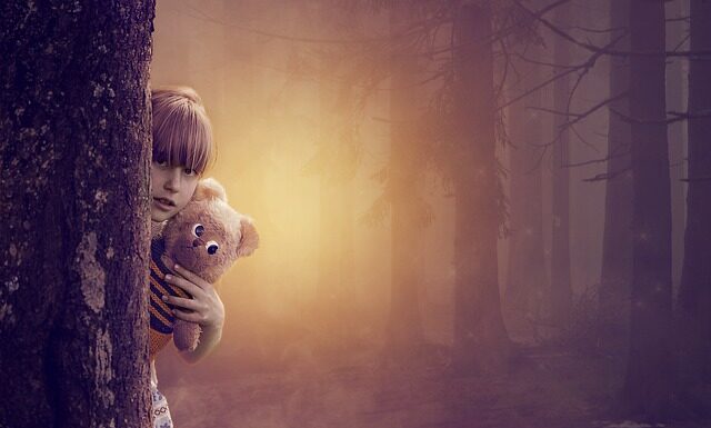 Czy zmarłemu daje się obrączkę czy nie?