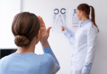 Kiedy wybrać optometrystę zamiast okulisty? Kiedy wybrać optometrystę zamiast okulisty